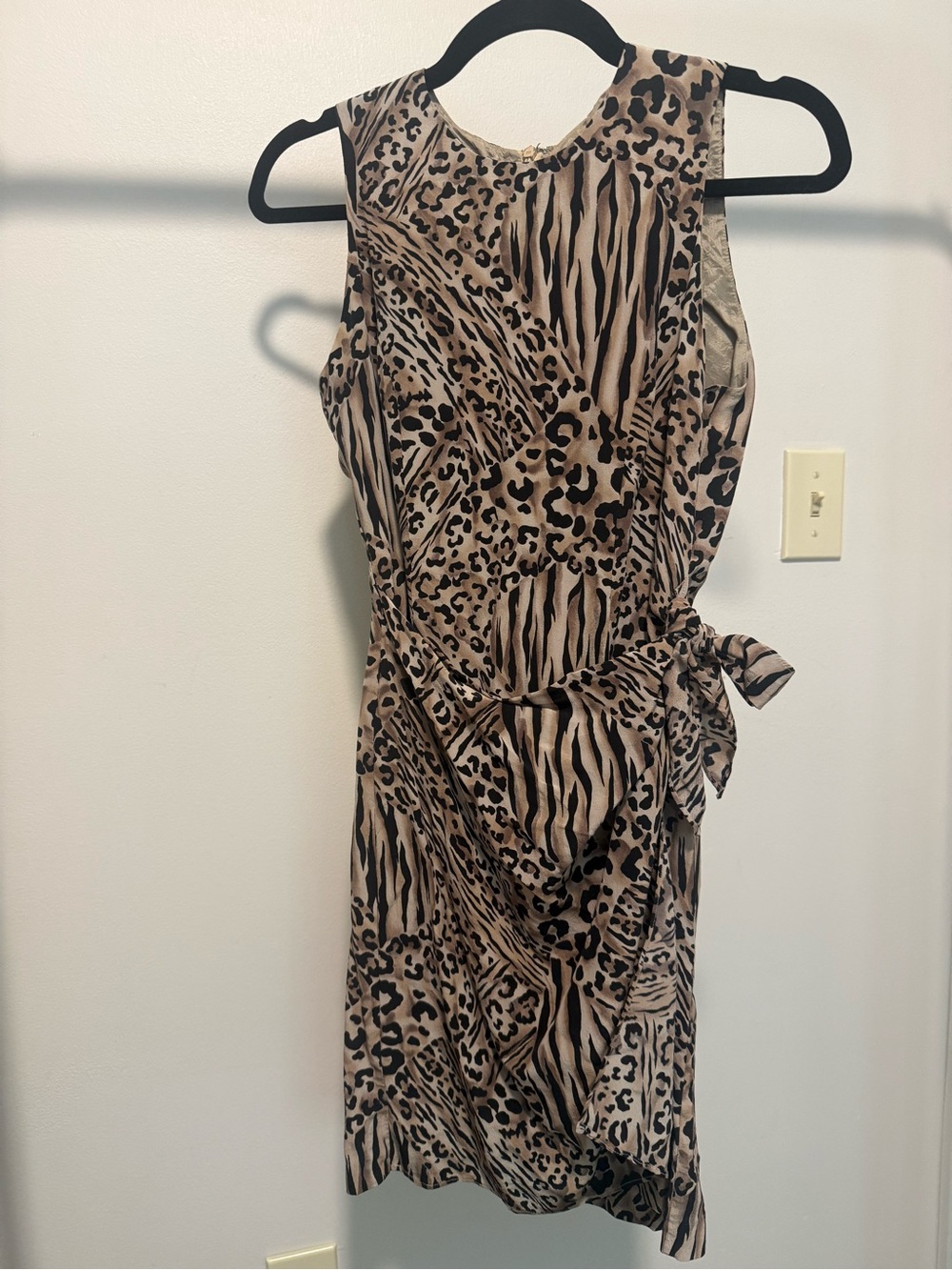 100% Silk Spenser Jeremy Beige & Black Animal-Print Tie-Waist Midi Dress